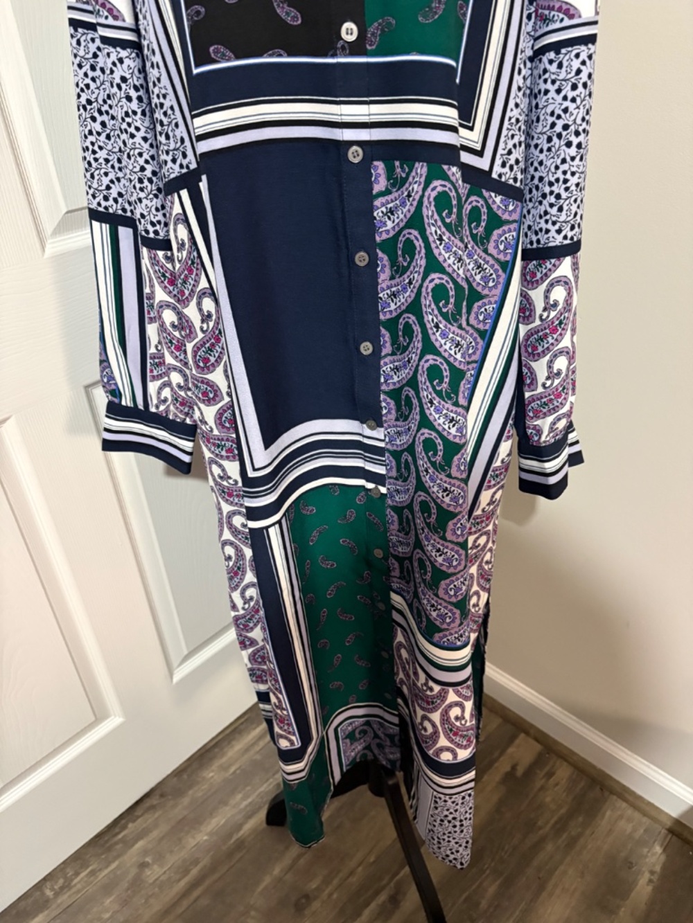 Loft Dress - Picture 3 of 11